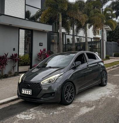 HYUNDAI HB20 1.0 COMFORT PLUS 12V FLEX 4P MANUAL